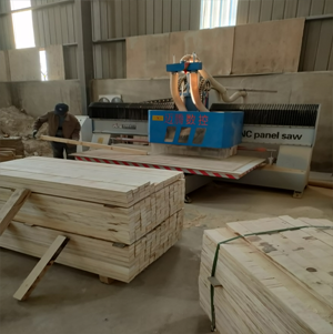 数控裁板锯发货现场